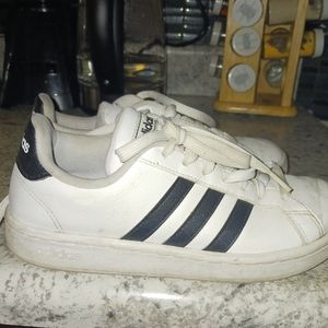 Black and White Adidas Superstars Size 7